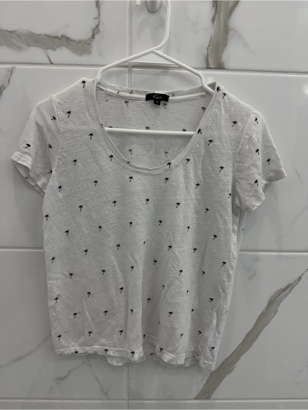 Rails White Scoop Neck Tee with Black Palm Print